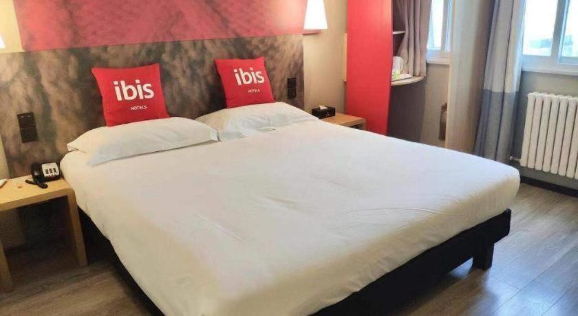 Ibis Shenyang North Station Hotel Bagian luar foto