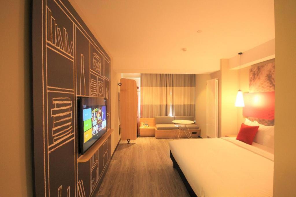 Ibis Shenyang North Station Hotel Bagian luar foto
