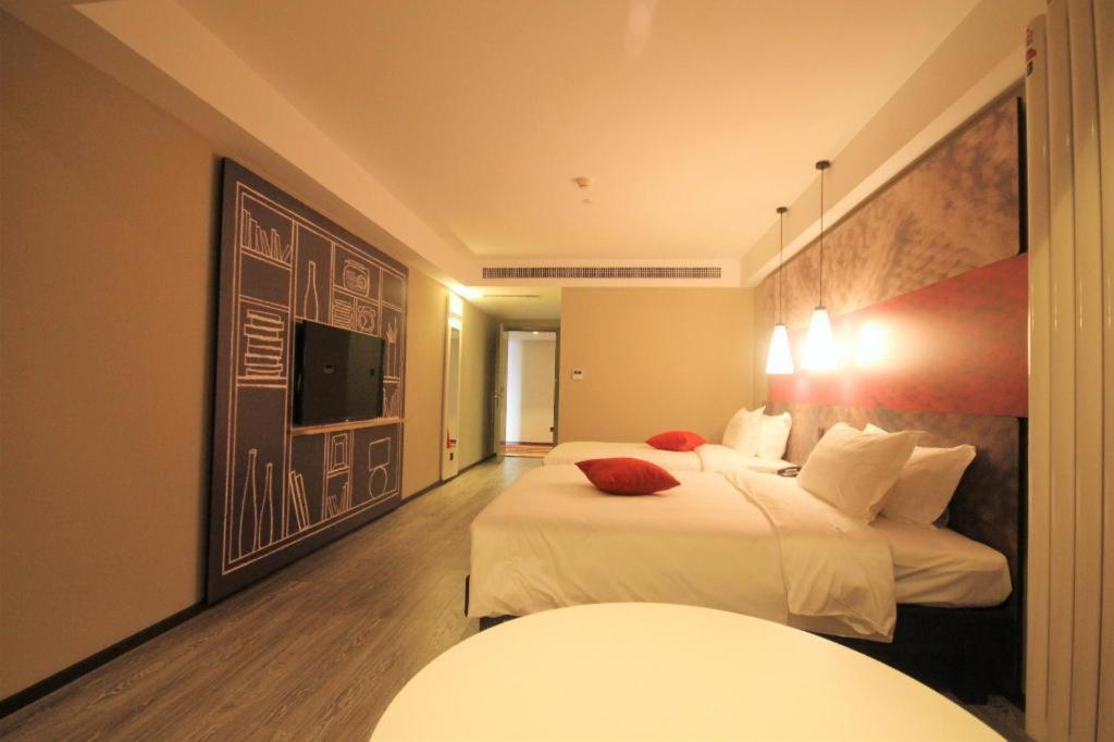 Ibis Shenyang North Station Hotel Bagian luar foto