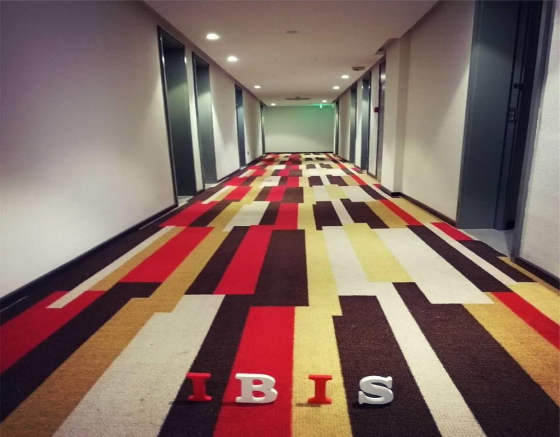 Ibis Shenyang North Railway Station Hotel Bagian luar foto